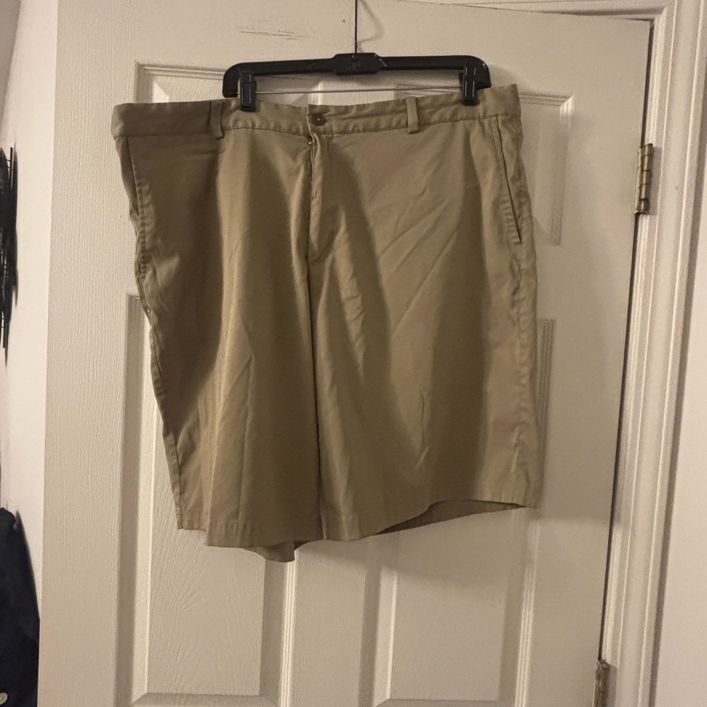 Nike Golf  Men's Khaki Flat Front Shorts